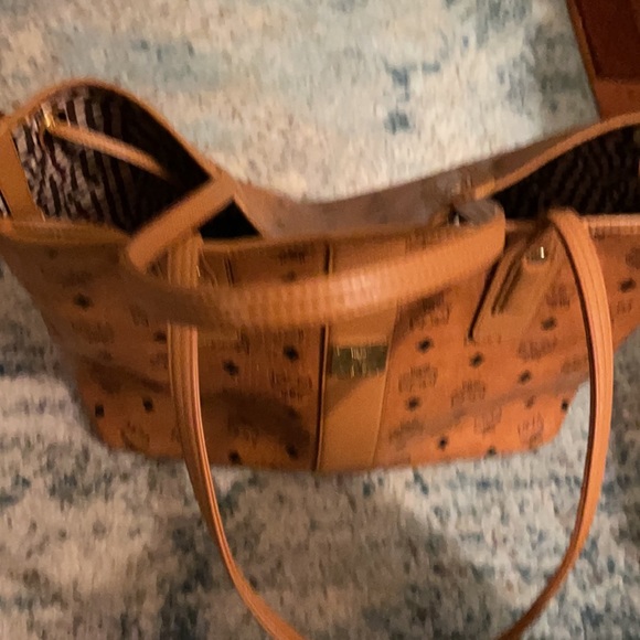 Mcm tote handbag